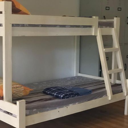 Alesseo Hostel Tiniguiban المظهر الخارجي الصورة
