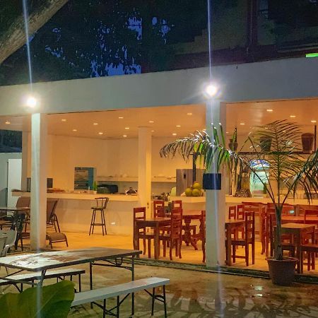 Alesseo Hostel Tiniguiban المظهر الخارجي الصورة