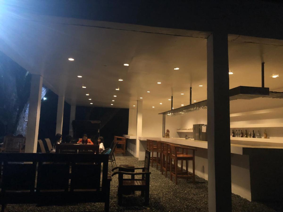 Alesseo Hostel Tiniguiban المظهر الخارجي الصورة