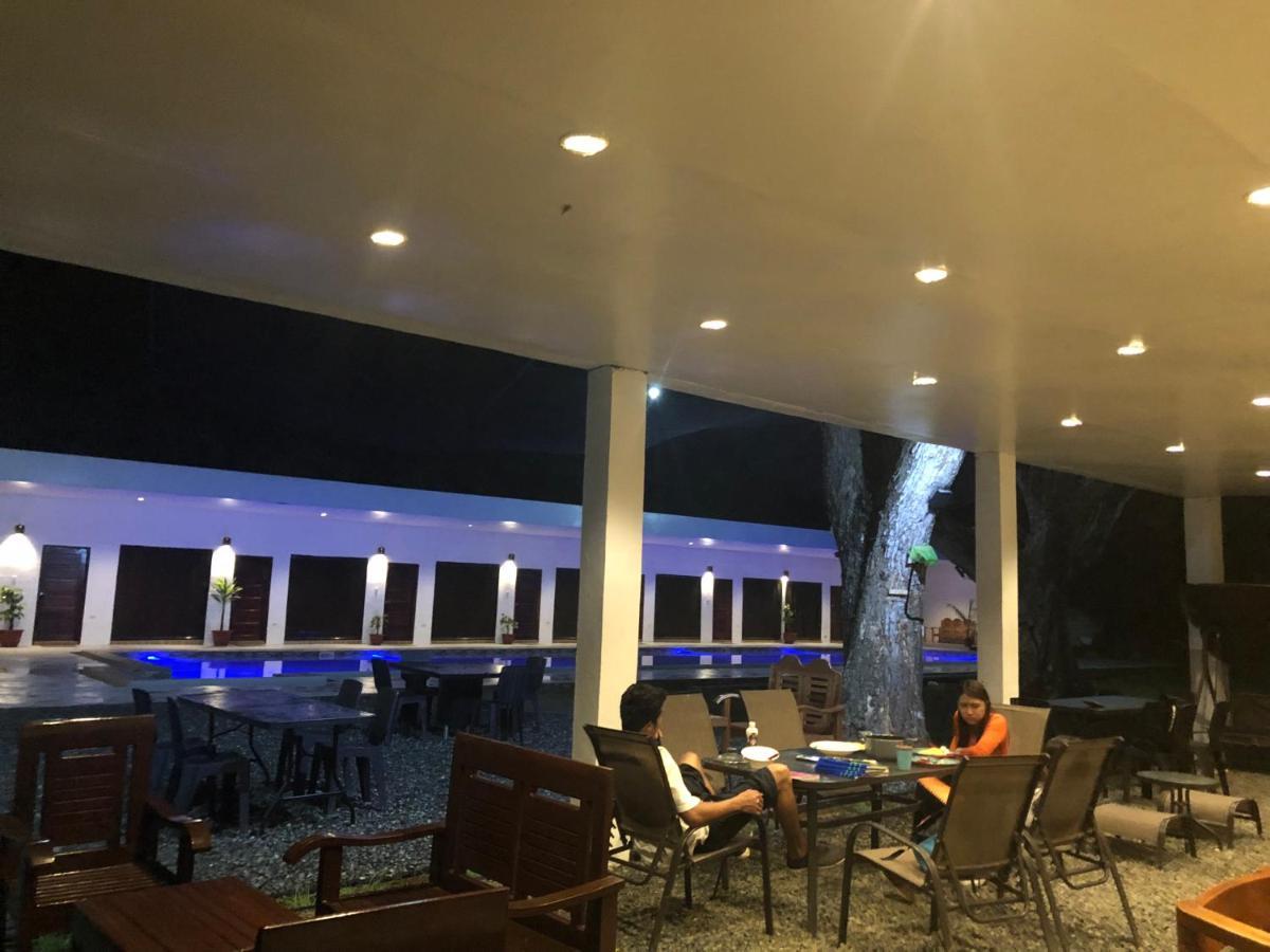 Alesseo Hostel Tiniguiban المظهر الخارجي الصورة