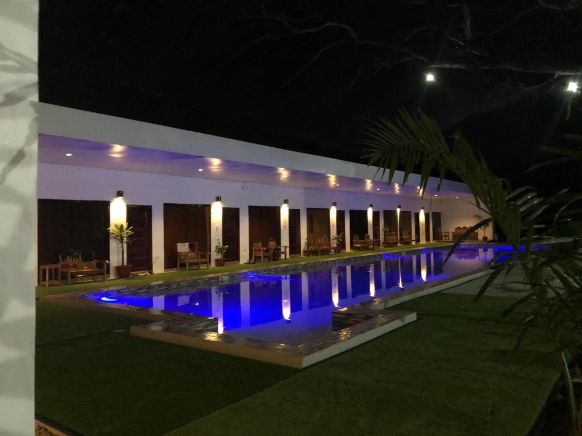 Alesseo Hostel Tiniguiban المظهر الخارجي الصورة