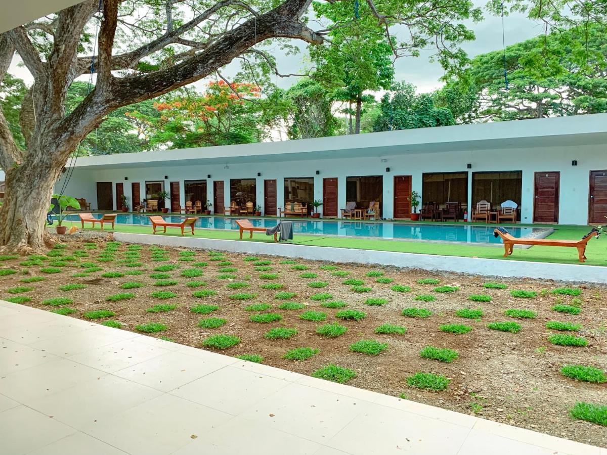 Alesseo Hostel Tiniguiban المظهر الخارجي الصورة