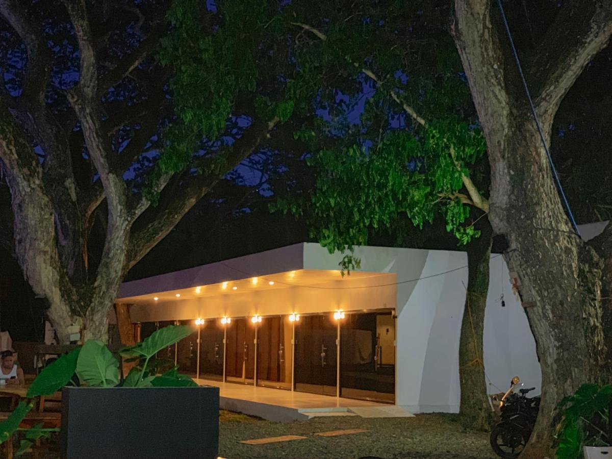 Alesseo Hostel Tiniguiban المظهر الخارجي الصورة